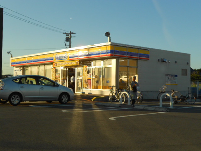 Convenience store. MINISTOP ling Kawagoe store up (convenience store) 724m