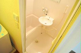 Bath. With bathroom dryer