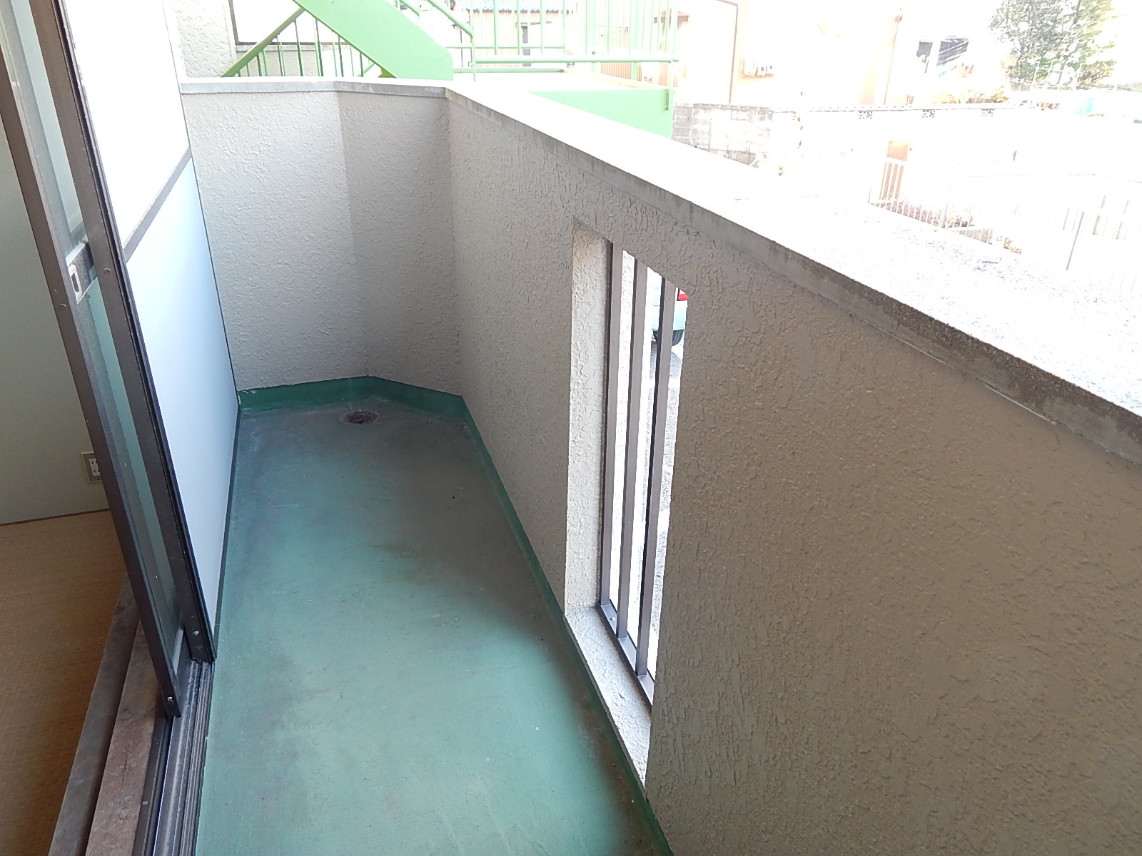 Balcony. Spacious balcony