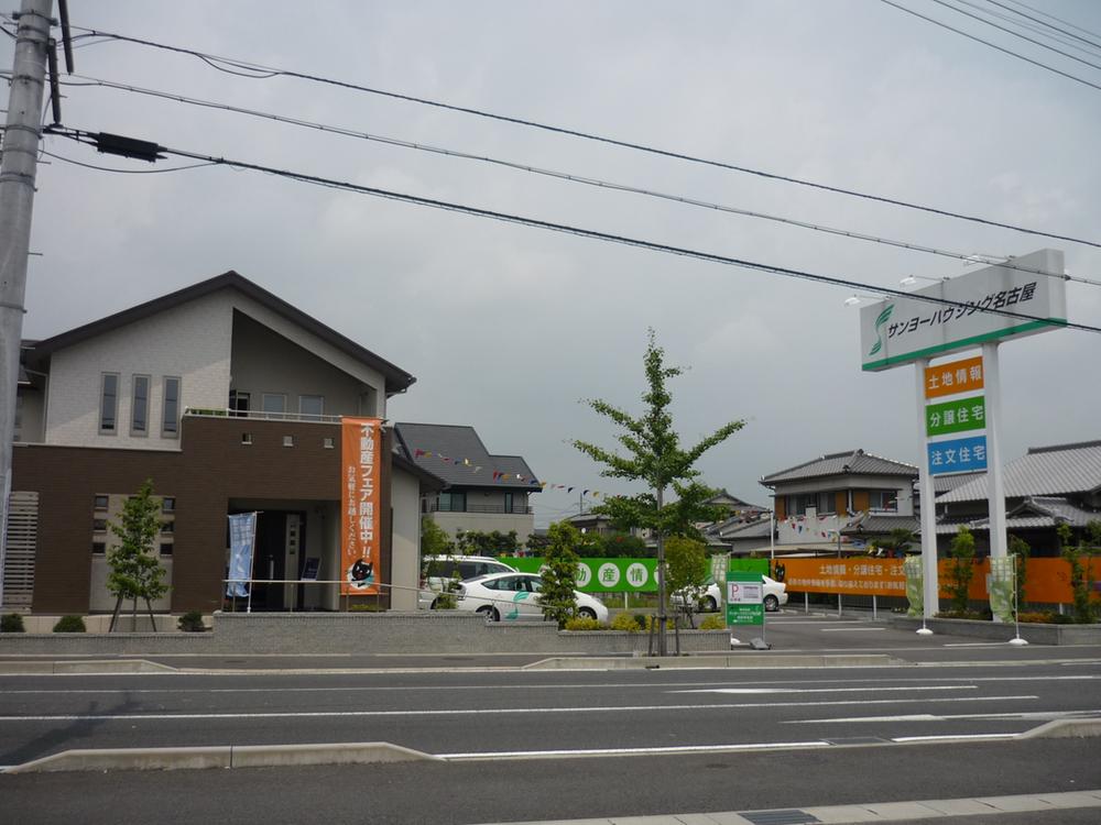exhibition hall / Showroom.  ☆ Yokkaichi branch Showroom ☆ 