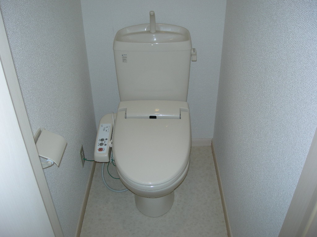 Toilet. Brightly, Also with warm water toilet seat ☆