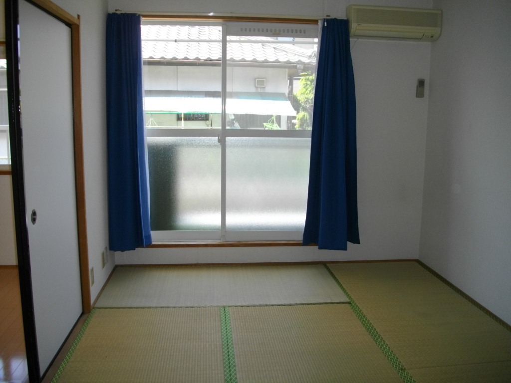 Living and room. Japanese-style room 1