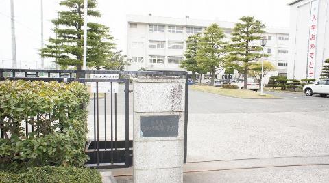 Other. 5688m to Mie Prefectural Kobe High School (Other)