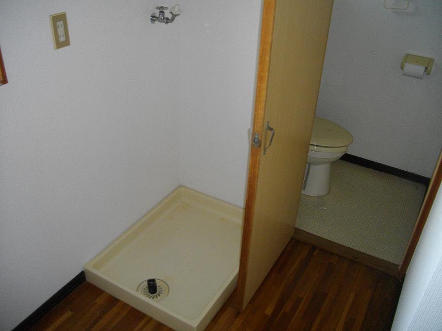 Other Equipment. Washing machine