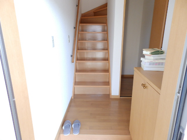 Entrance. ※ Because of free will, Isomorphic for indoor.