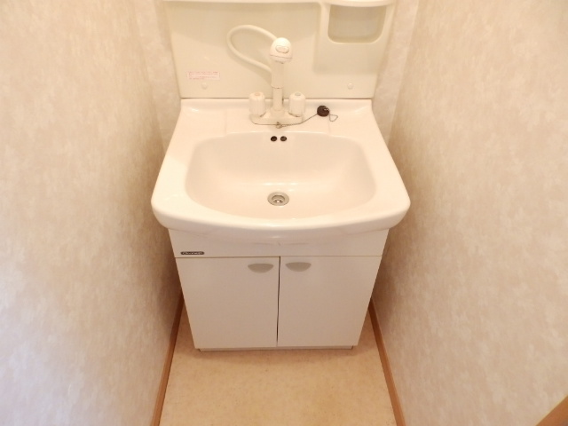 Washroom. ※ Because of free will, Isomorphic for indoor.
