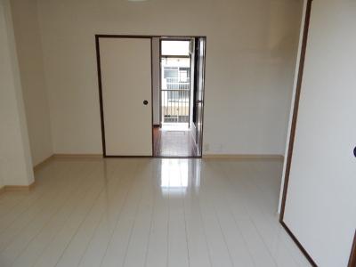 Other room space. I'm glad storage space there