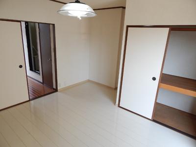 Other room space. If there is a window, Bright room