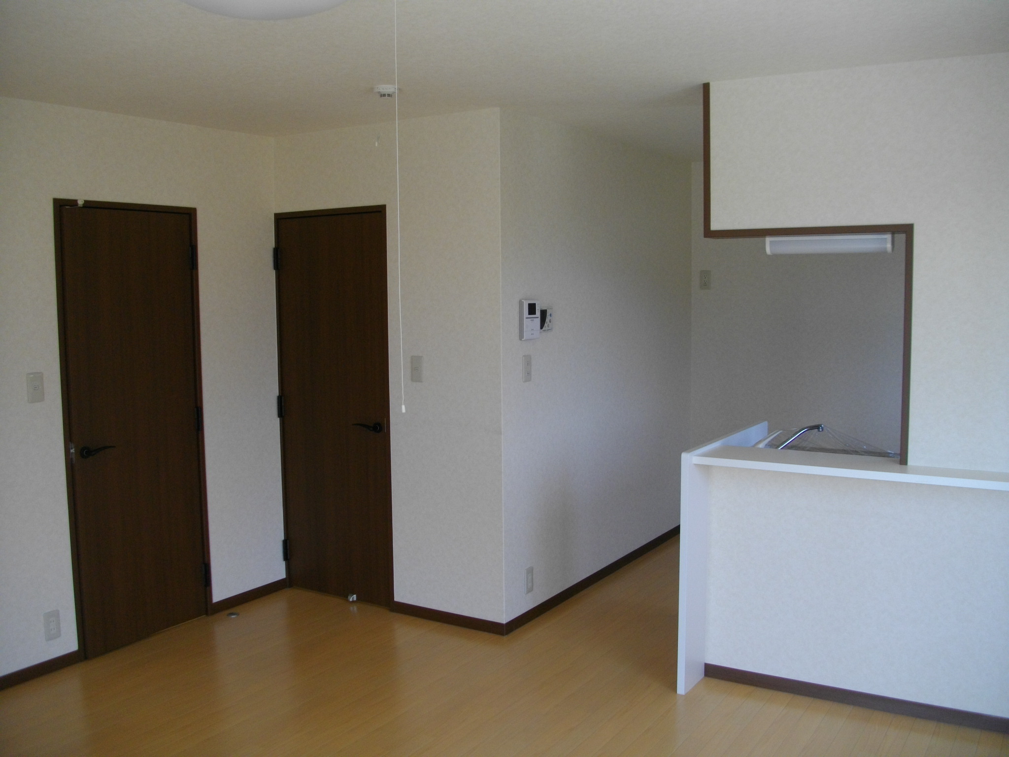 Other. Face-to-face is the kitchen