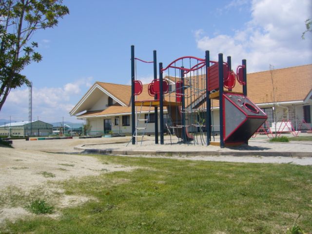 kindergarten ・ Nursery. Horin nursery school (kindergarten ・ 650m to the nursery)