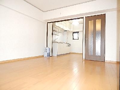 Other room space. Indoor flooring and use life comfortable