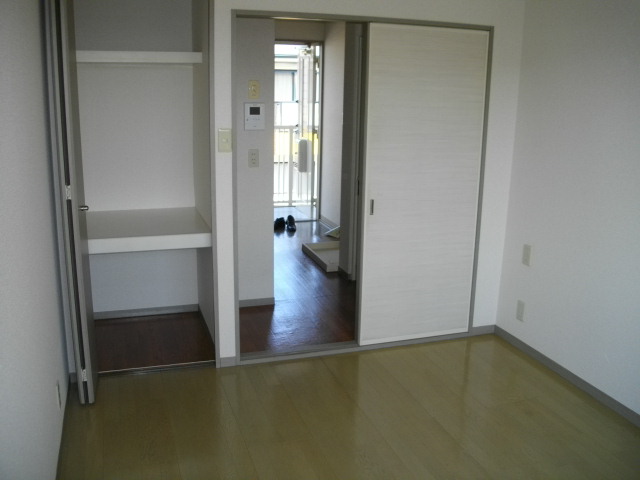 Other room space. Western style room