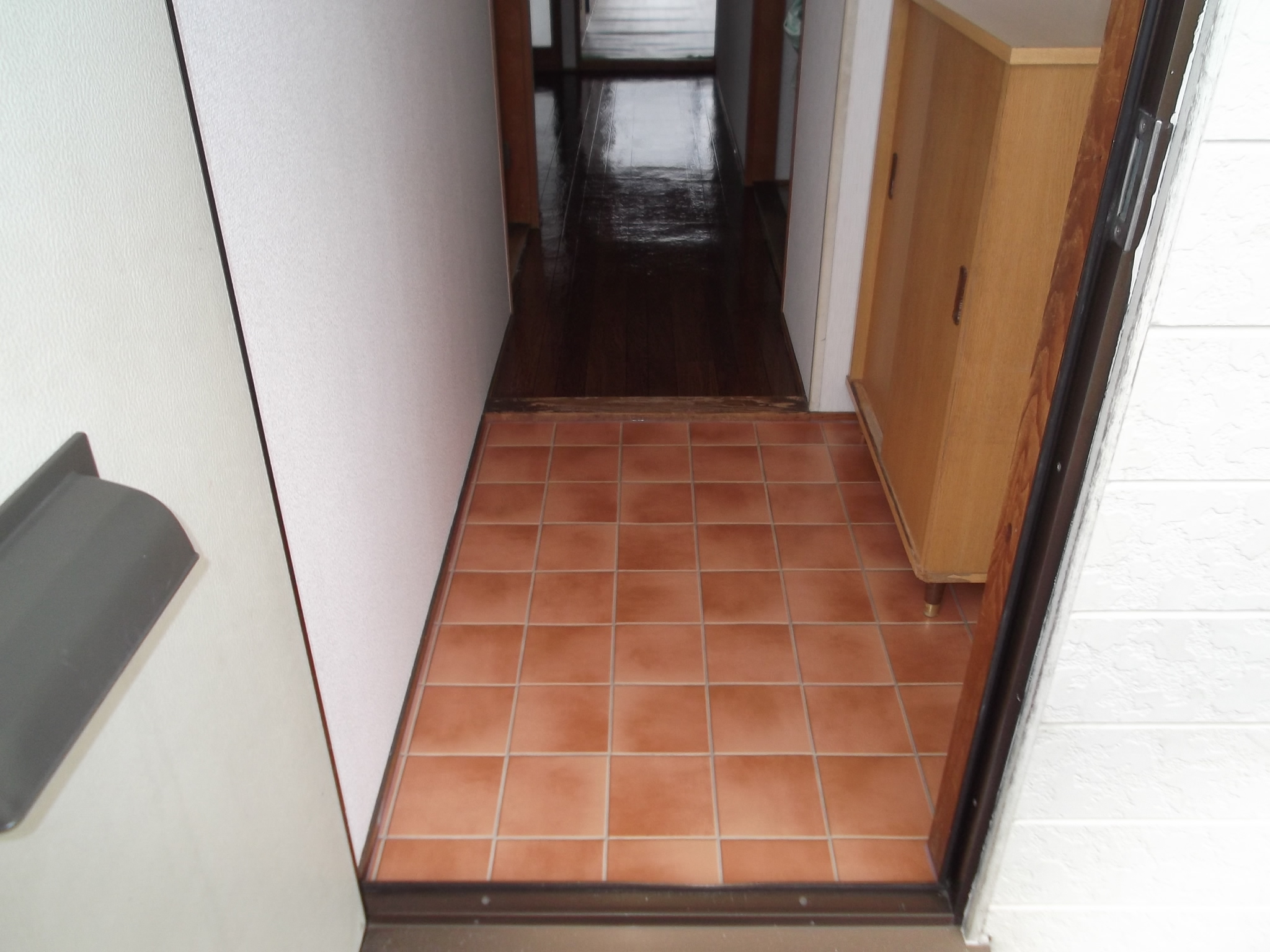 Entrance. Shooting from the outside