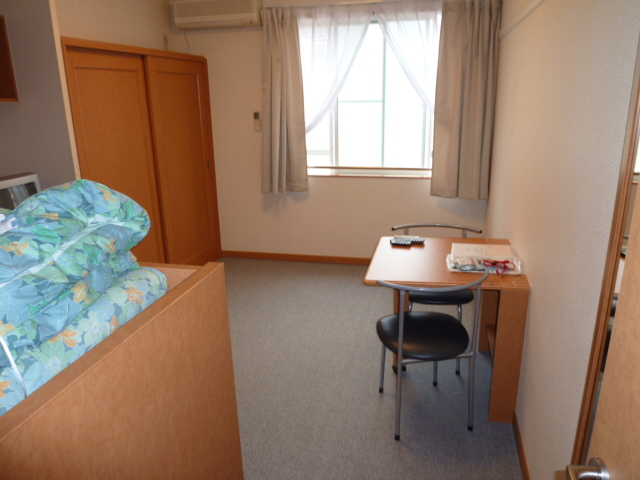 Living and room. refrigerator microwave Washing machine tv set Air conditioning With