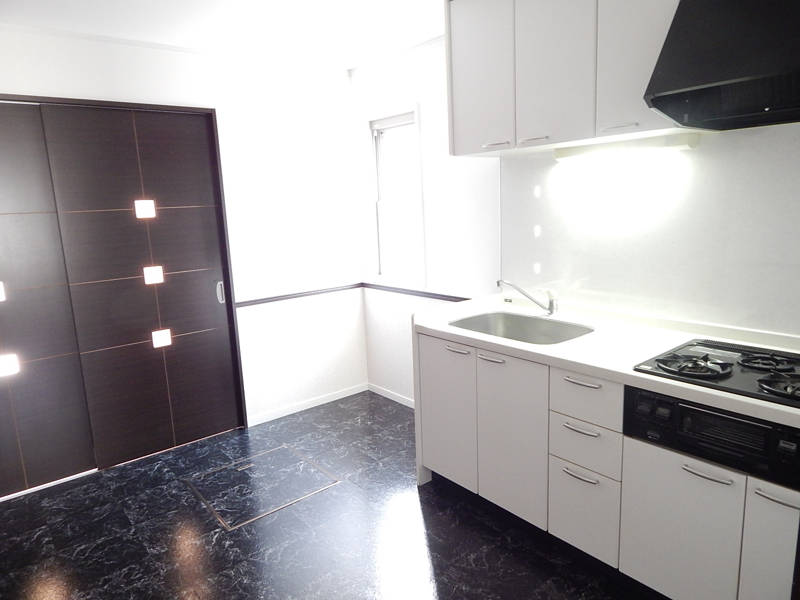 Kitchen. Happy storage space there is at the top ・  ・  ・  ☆