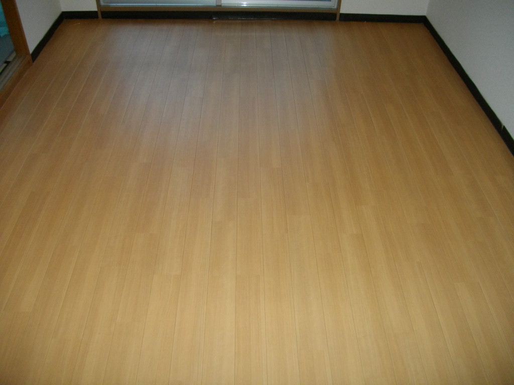 Living and room. Western-style 3