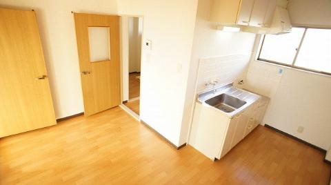 Other room space. dining