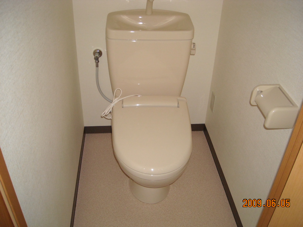 Toilet. Brightly, You calm ☆