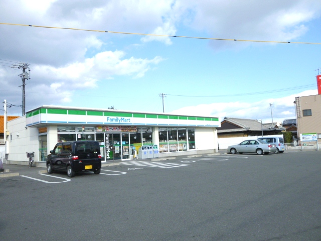 Convenience store. Family Mart Suzuka Mikkaichi store up (convenience store) 473m