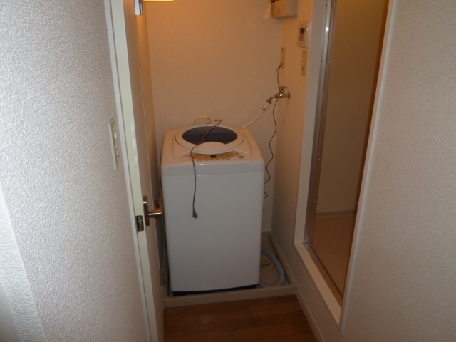 Living and room. refrigerator microwave Washing machine tv set Air-conditioned