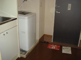 Entrance. Room viewed from the entrance