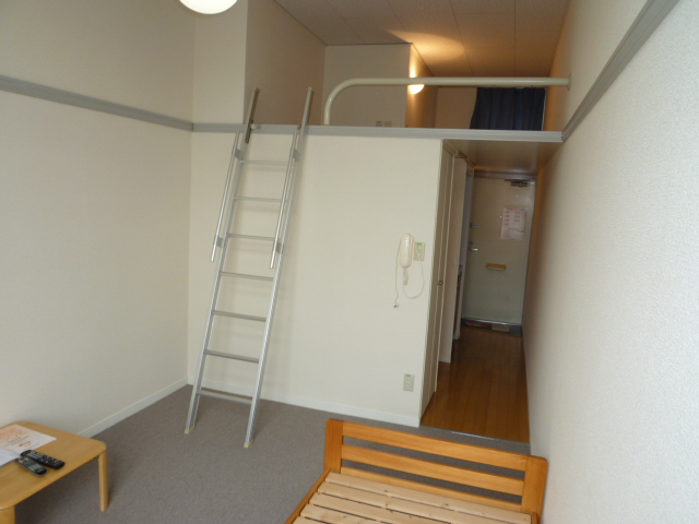 Living and room. refrigerator microwave Washing machine tv set Air-conditioned