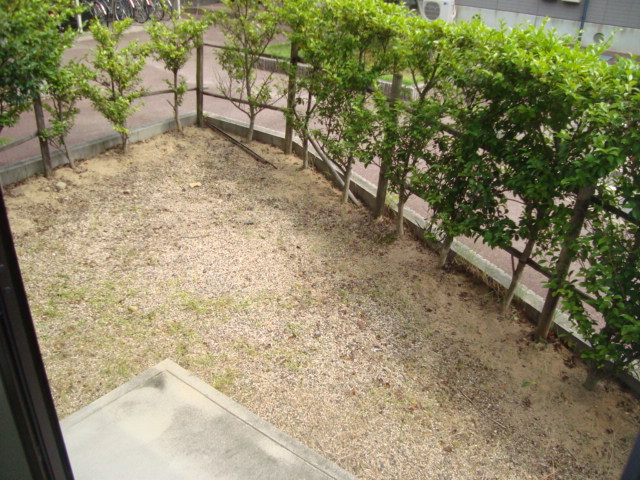 Garden. Second floor balcony