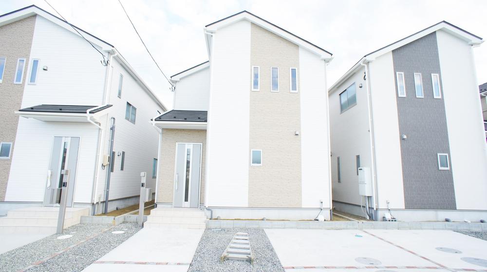 Local appearance photo