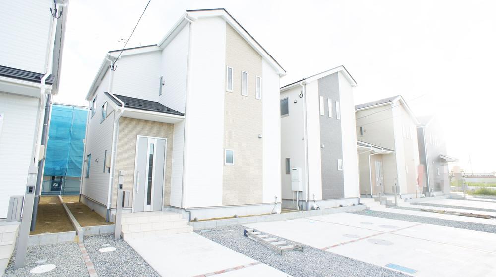 Local appearance photo