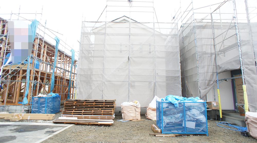 Local appearance photo