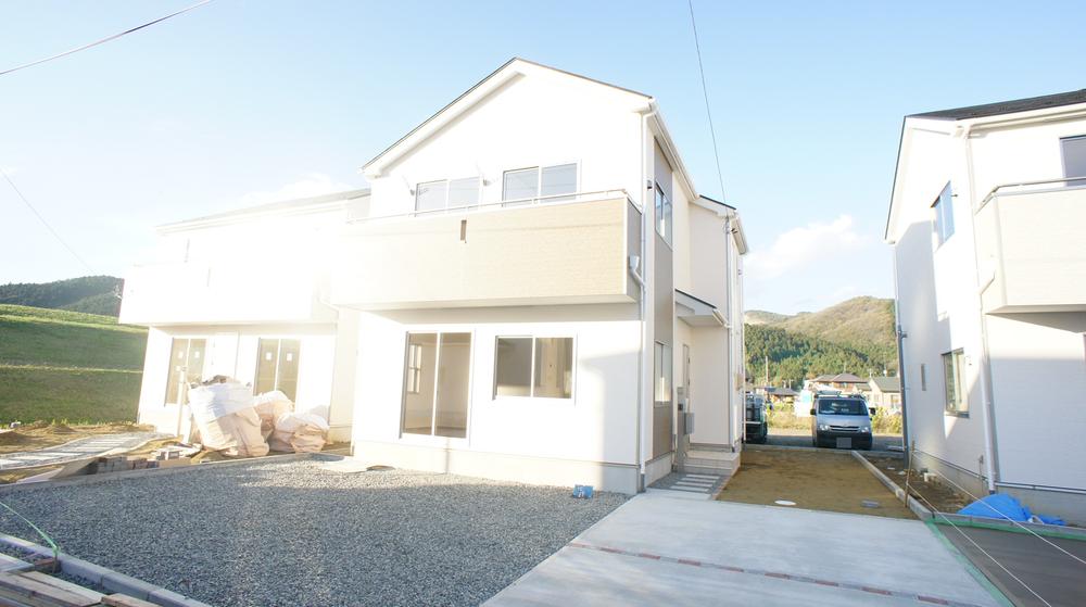 Local appearance photo