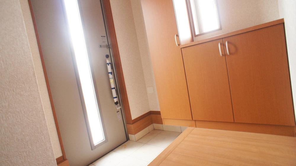 Entrance. Same specification example