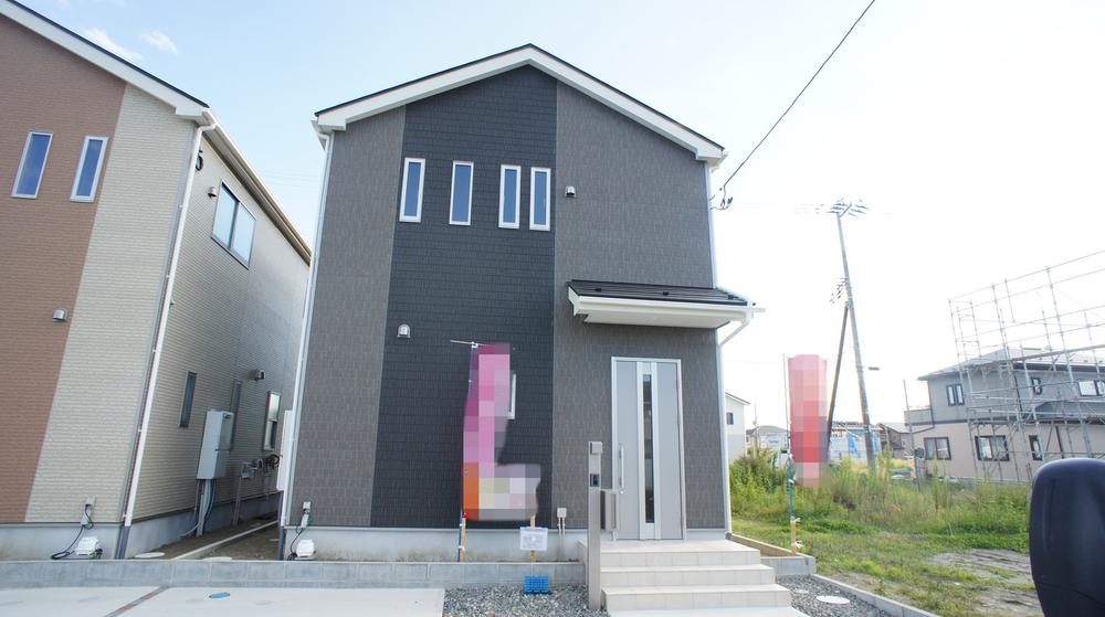 Local appearance photo