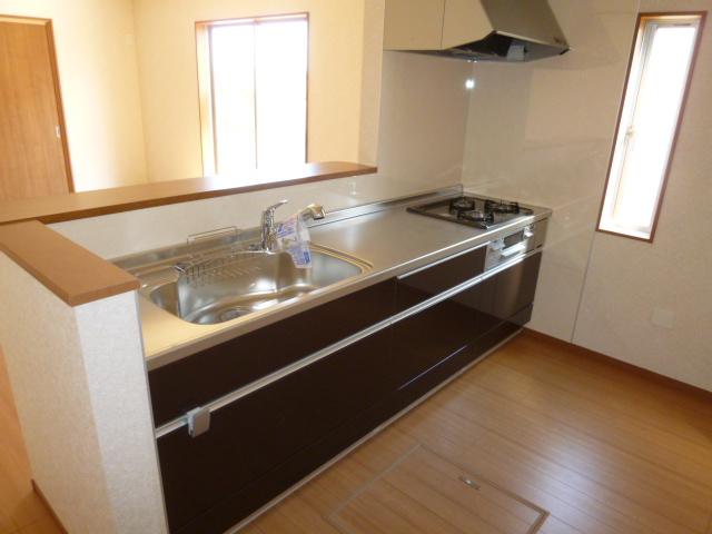 Kitchen. ● same specifications ●