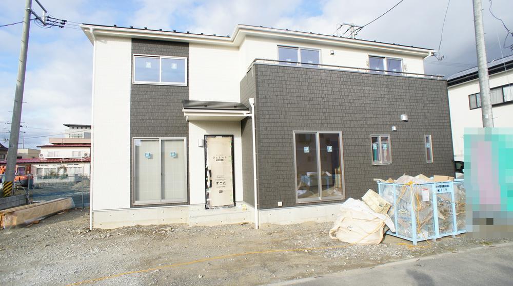 Local appearance photo