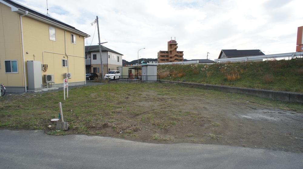 Local appearance photo