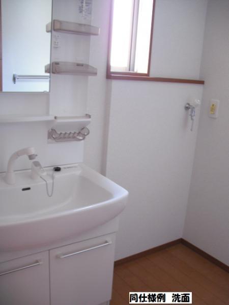 Same specifications photos (Other introspection)