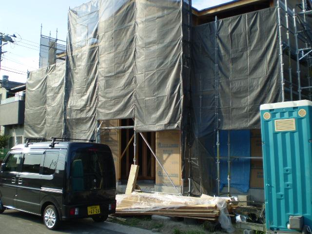 Local appearance photo. Local (August 2013) Shooting ● (1) Building