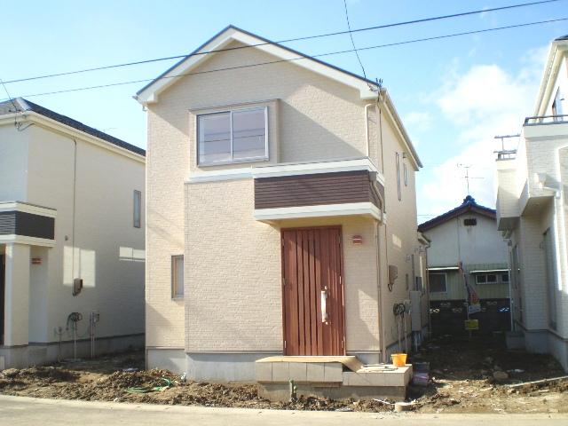 Local appearance photo. Local (10 May 2013) shooting ● C Building