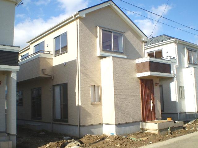 Local appearance photo. Local (10 May 2013) shooting ● C Building