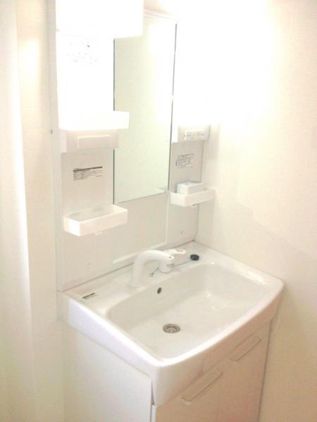 Same specifications photos (Other introspection)