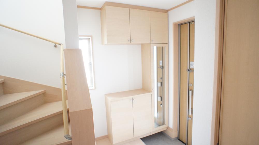 Entrance. Same specification example