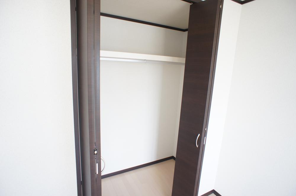 Same specifications photos (Other introspection). Storage same specification example