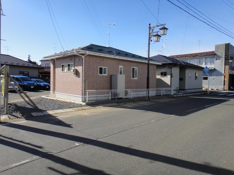 Local appearance photo. Local (11 May 2013) Shooting