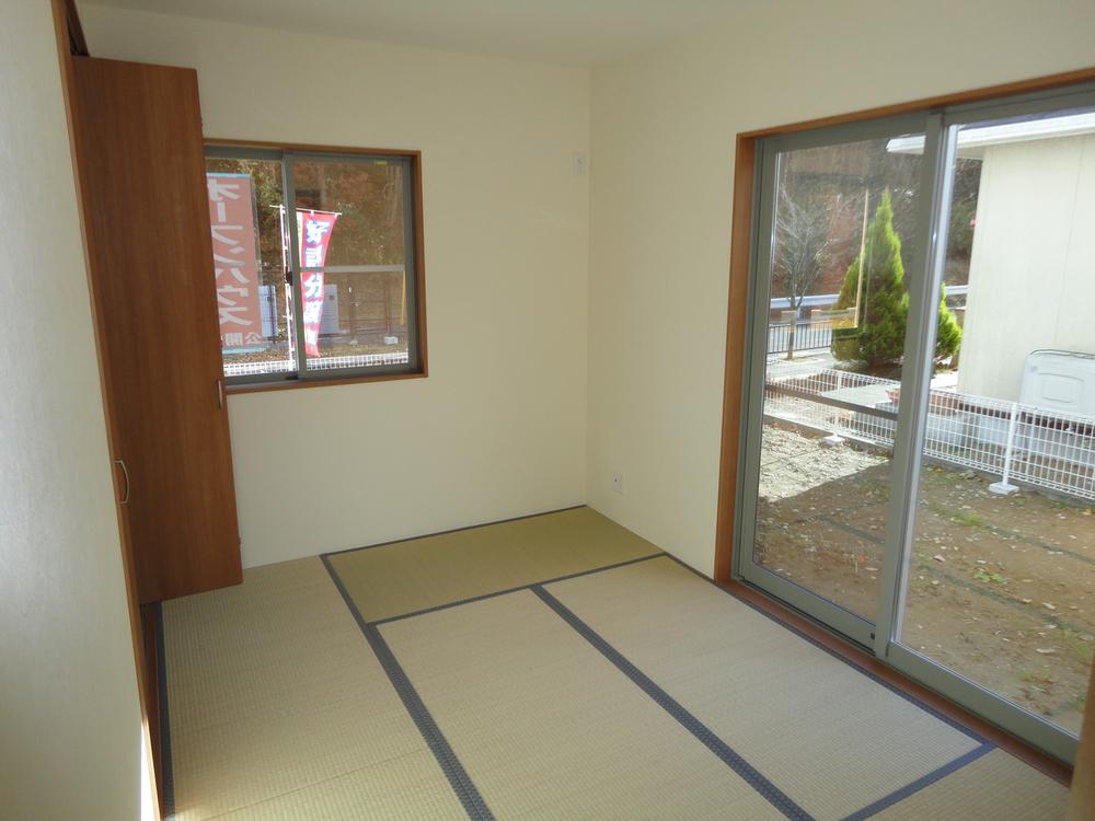 Non-living room. Indoor (11 May 2013) Shooting