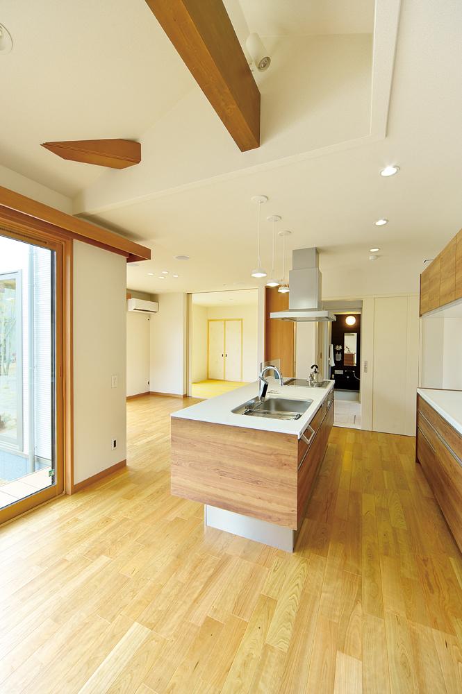 Living. Room (May 2013) Shooting