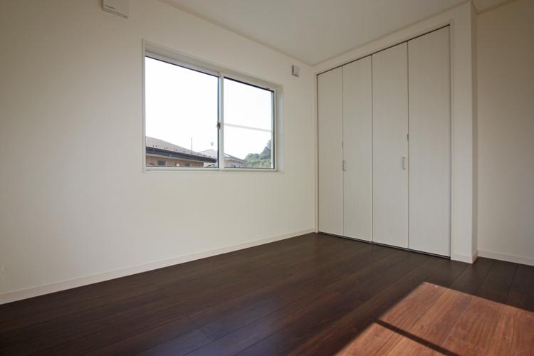 Other introspection. Western style room