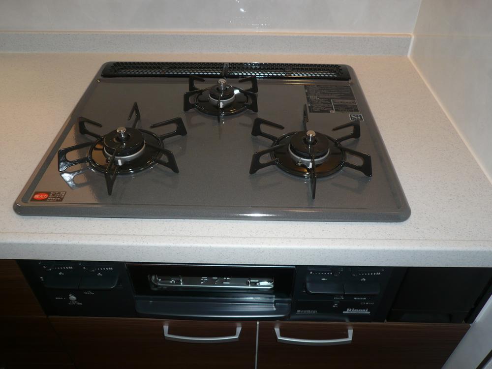Kitchen. ● same specifications ●