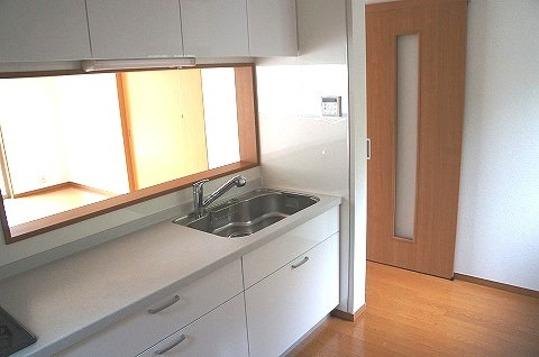 Same specifications photo (kitchen). Kitchen construction cases (same specifications of the construction company)