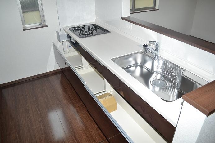 Same specifications photo (kitchen). Same specifications